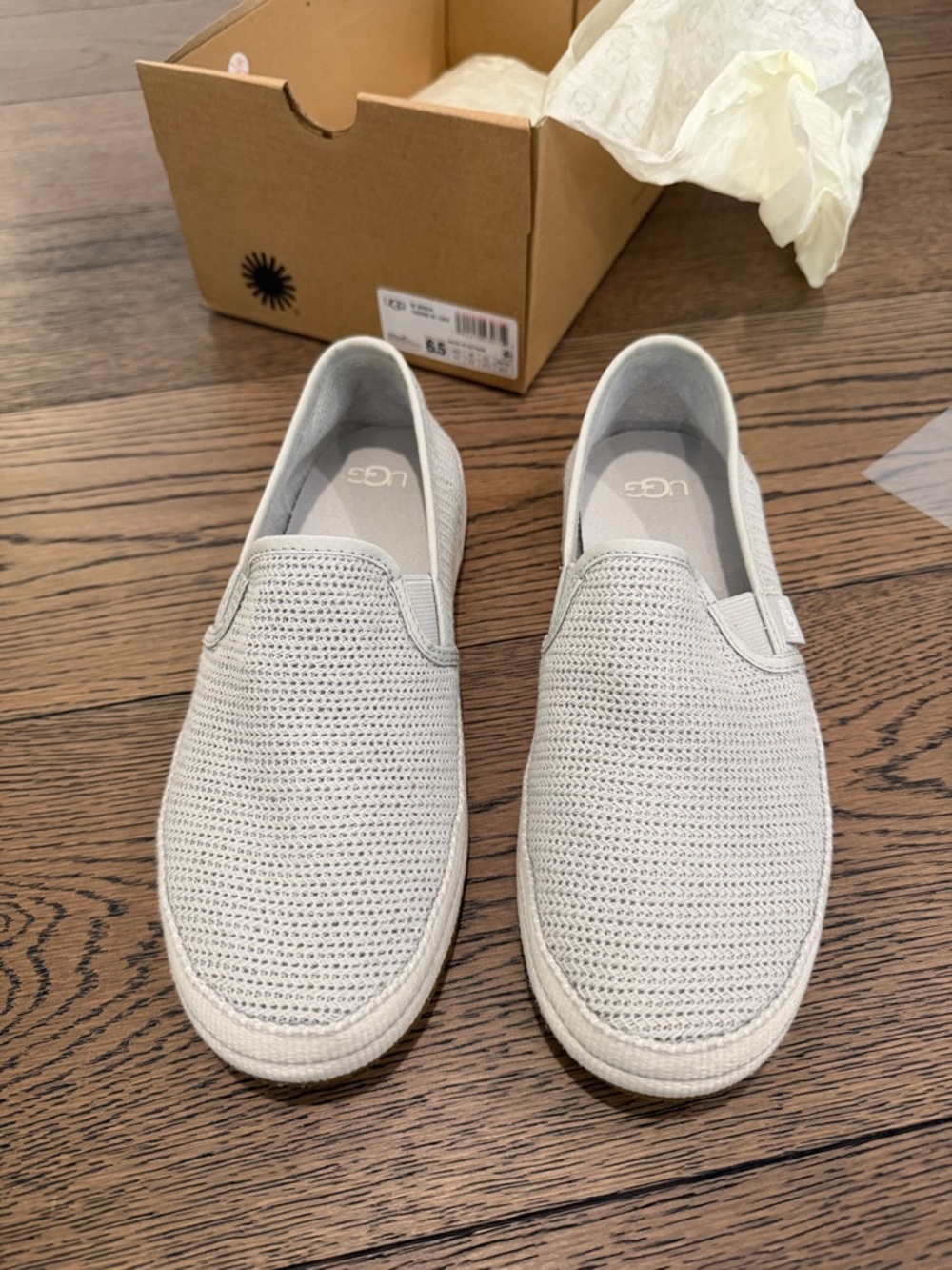 UGG Bren Slip on Sneaker 1020090 W / GRV size 6.5